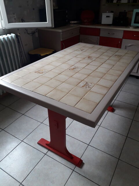 Table de cuisine Ligueil (37)