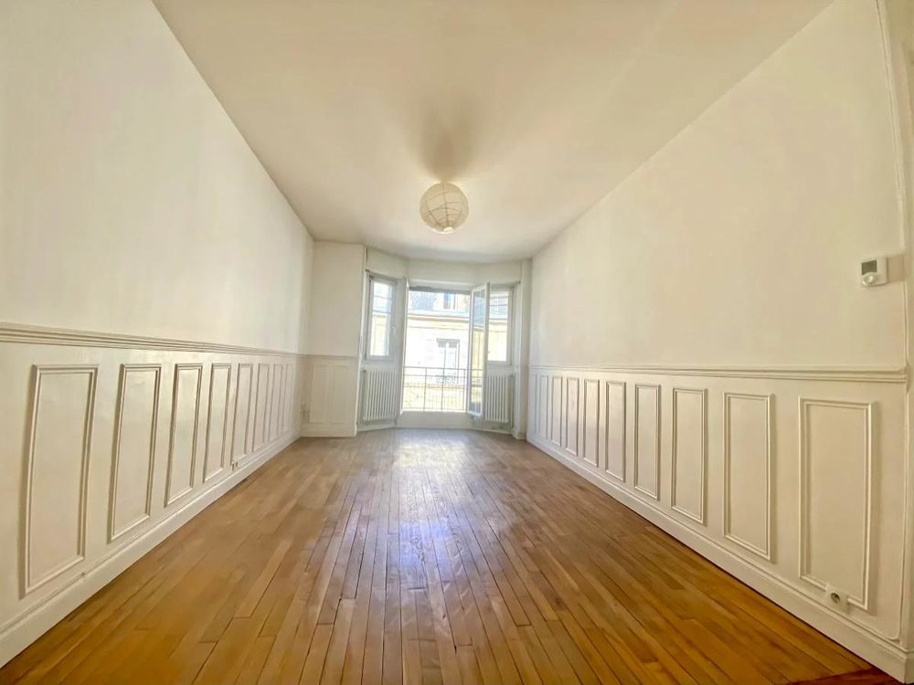 Vente Appartement Appartement 3 pièces HYPER CENTRE VILLE avec cave Reims