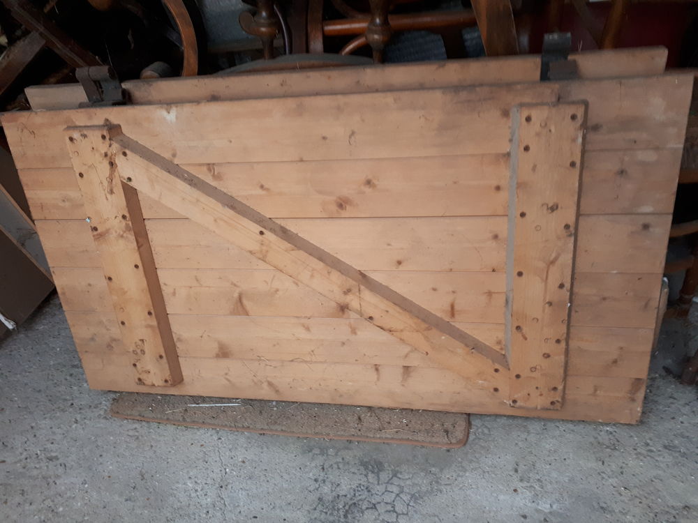 volets bois neufs -
Bricolage