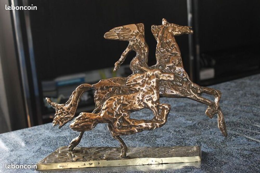 Bronze sign&eacute;e Lohe Décoration