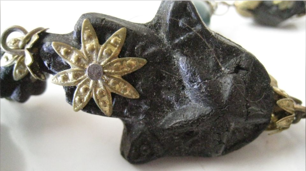 Collier avec main de fatma Bijoux et montres