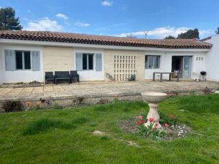  Villa  louer 4 pices 110 m Puyricard