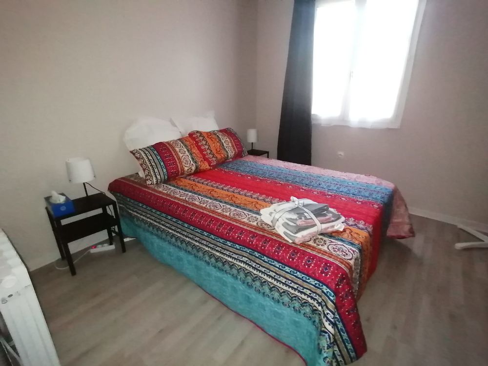   Maison grande famille (8 couchages) en saisonnire Provence-Alpes-Cte d'Azur, La Crau (83260)
