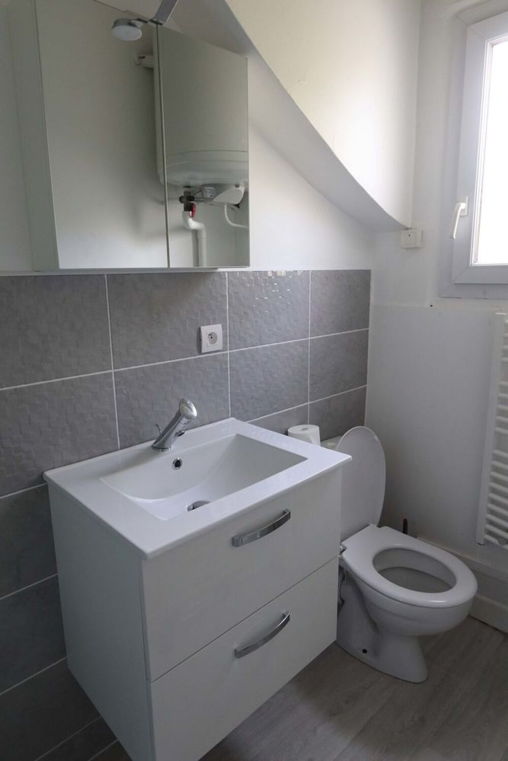 Location Appartement Appartement meublé avec place de parking à Troyes Troyes