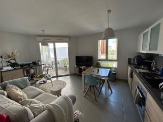  Appartement à louer 3 pièces 