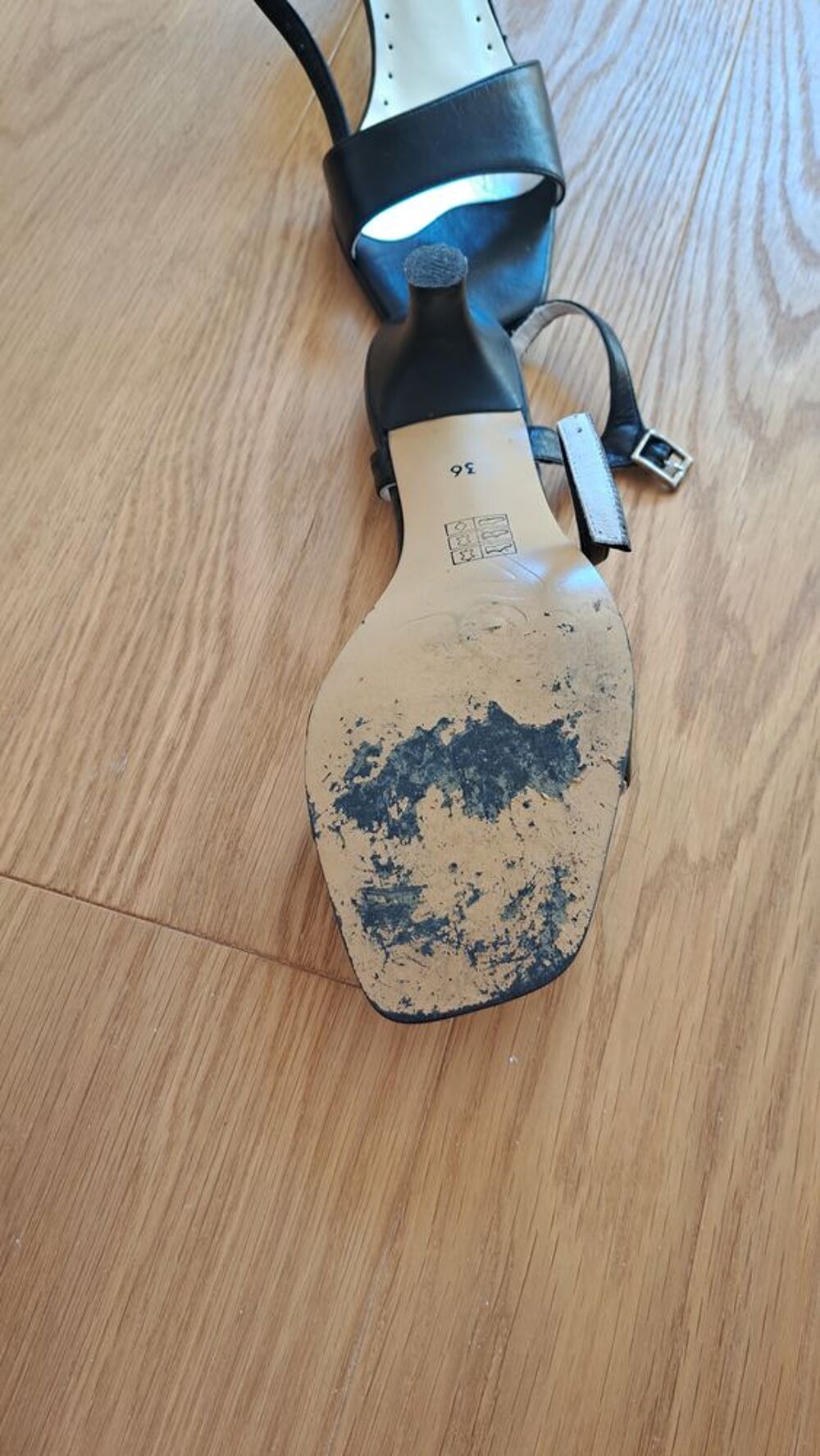 chaussure &agrave; brides Chaussures