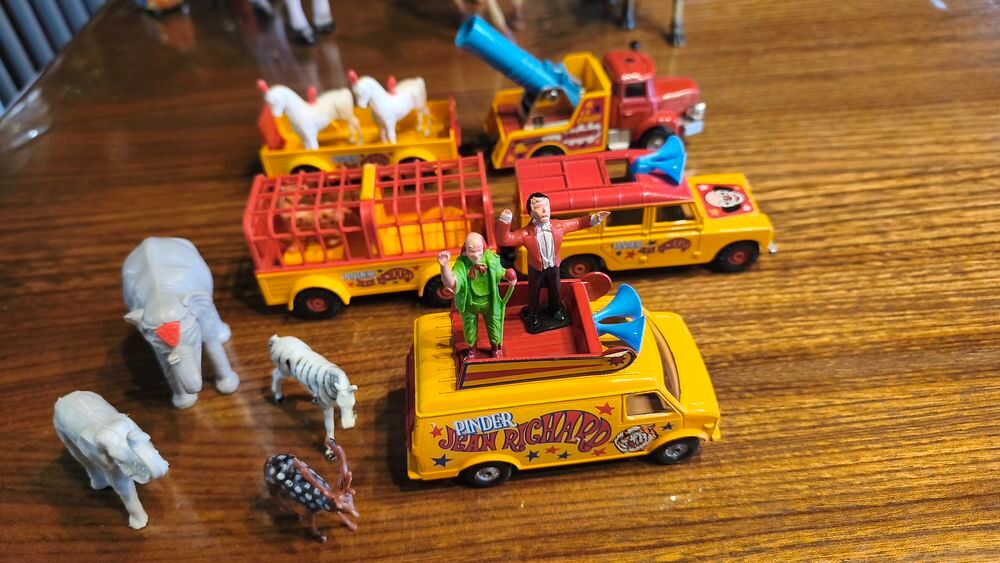 Cirque Pinder JEAN RICHARD Jeux / jouets