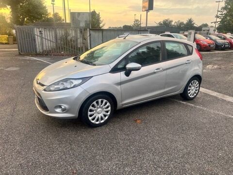 Ford fiesta 1.25 82 cc trend