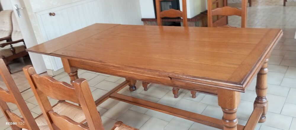 Table rectangulaire ch&ecirc;ne massif Meubles