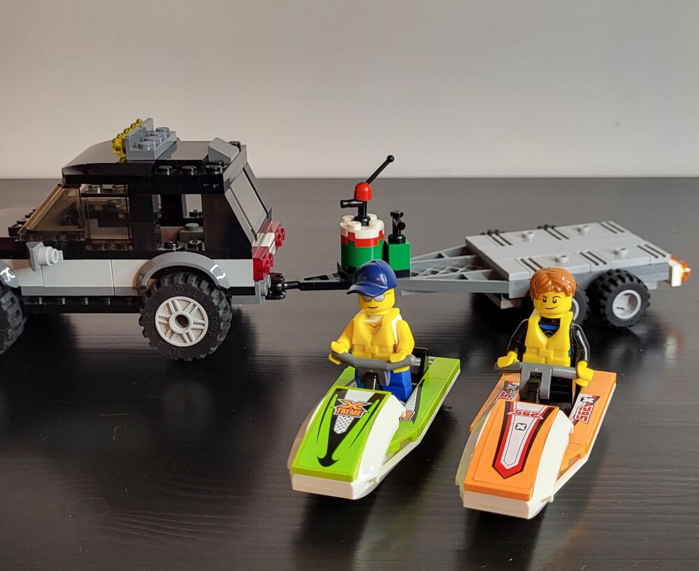Lego city SUV motomarines ref60058 Jeux / jouets