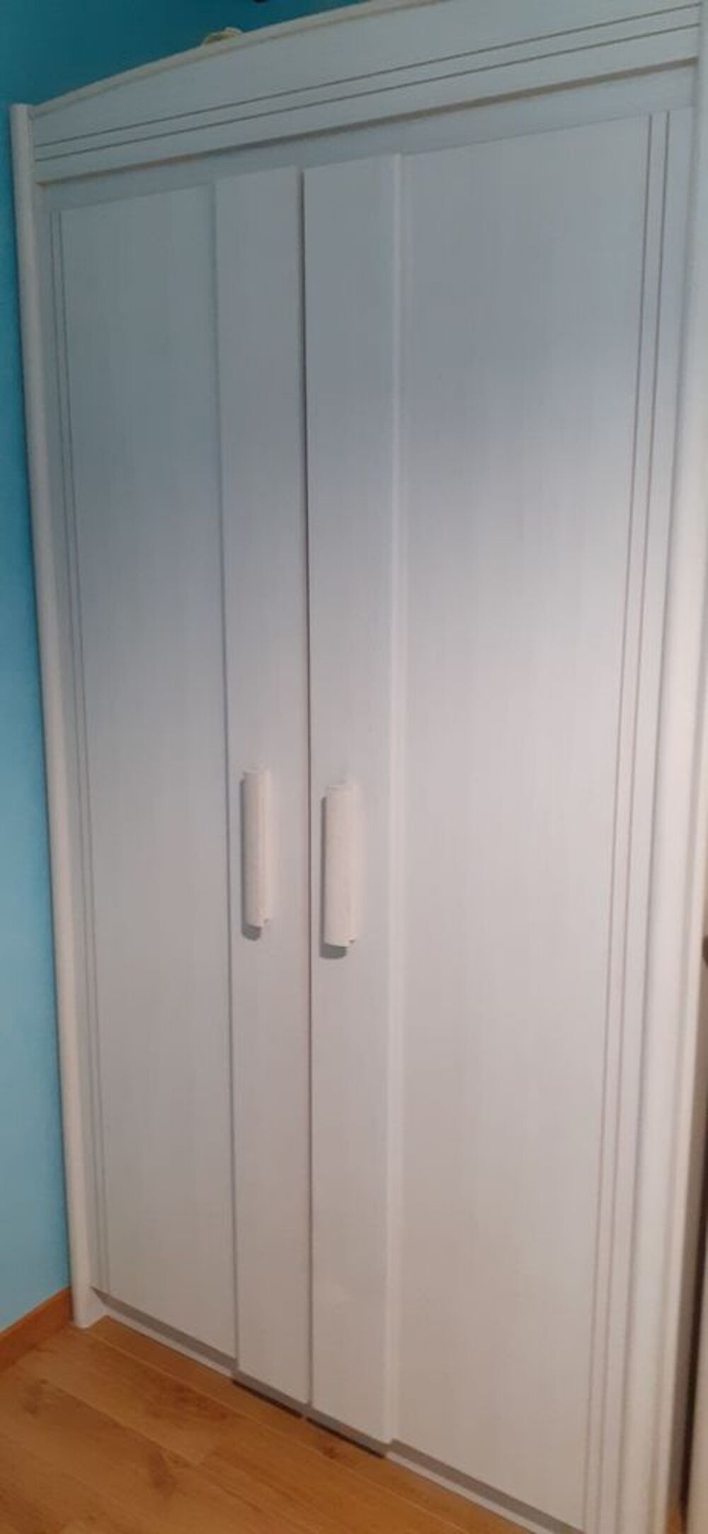 Chambre compl&egrave;te de la gamme Montana Meubles