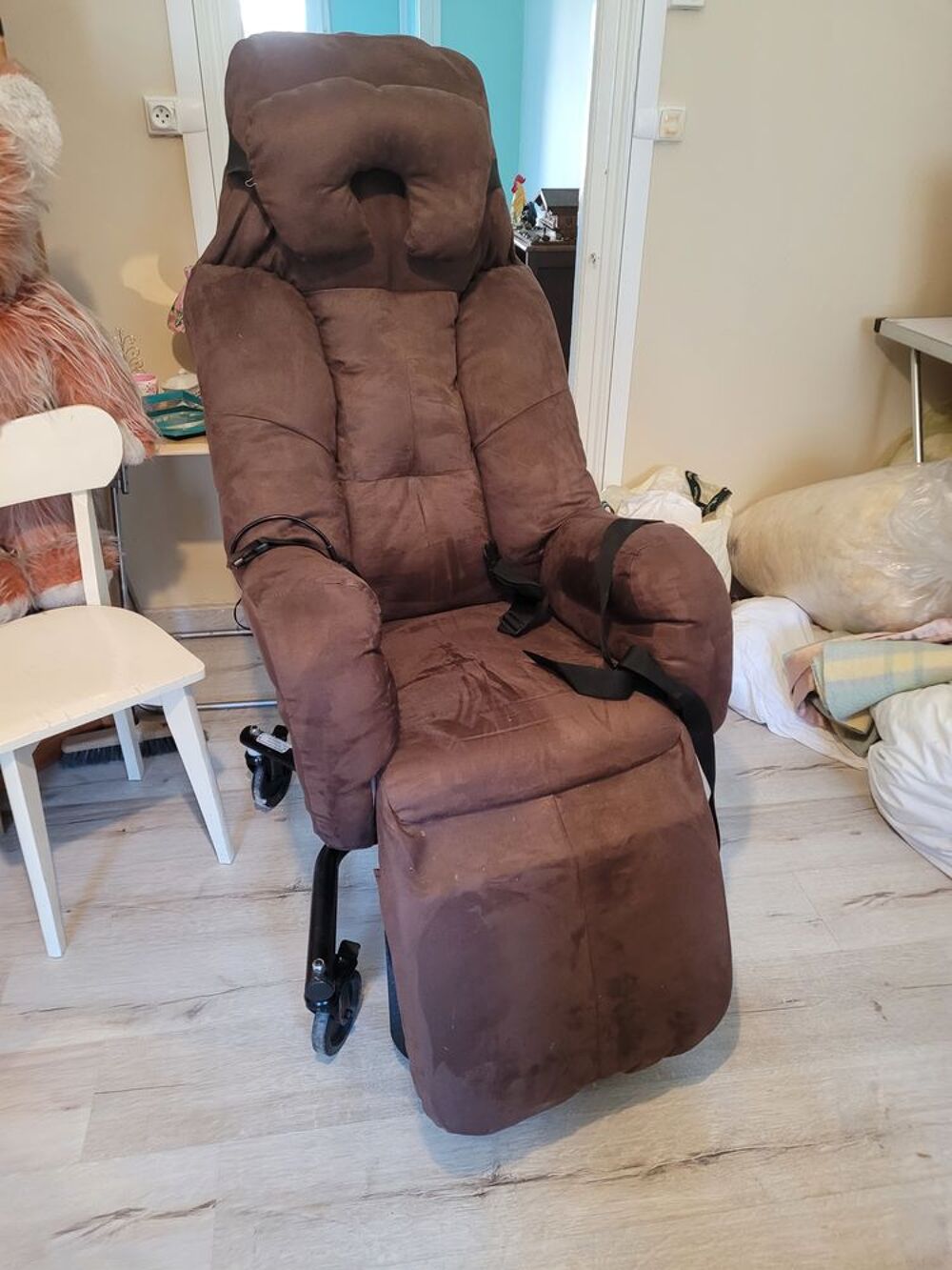 FAUTEUIL ELECTRIQUE Meubles