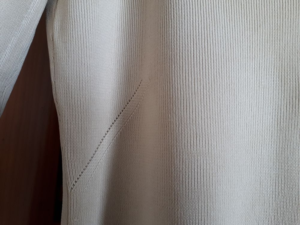 Gilet / Pull cr&egrave;me Yuka taille S - 38 Vêtements