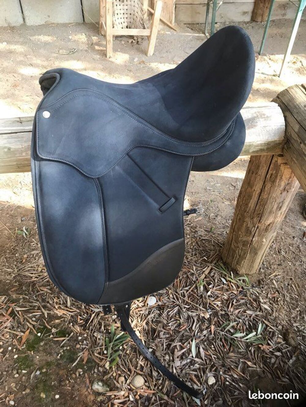 Selle dressage Wintec Isabell Werth Cair 16,5
Sports