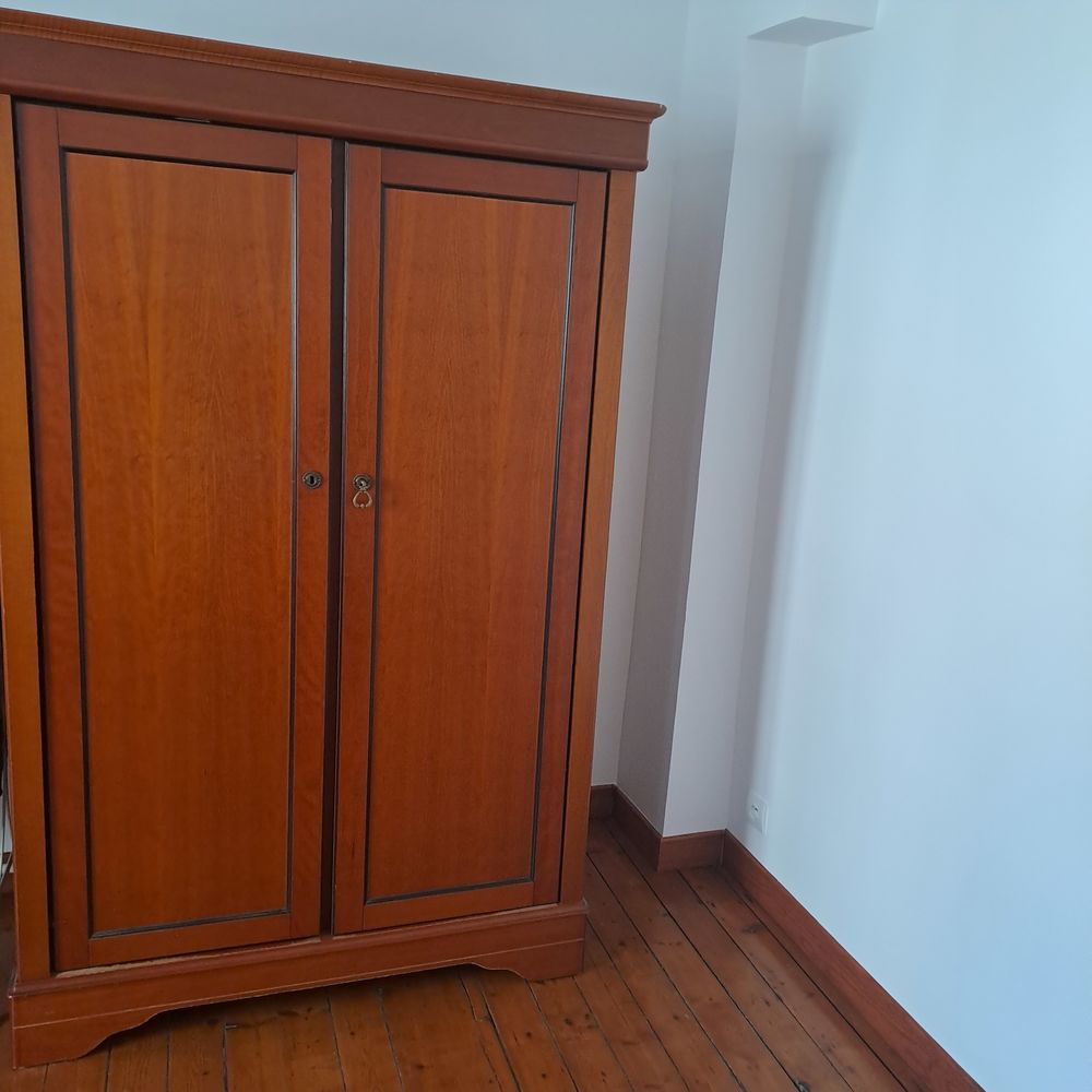 Armoire 2 Portes Merisier Décoration