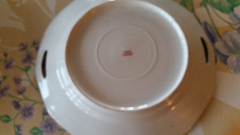 Plat &agrave; gateaux en porcelaine Cuisine