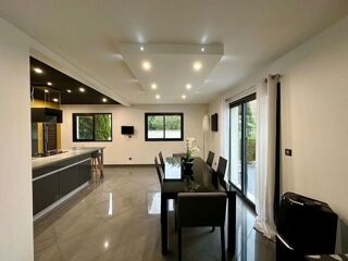  Maison � vendre 5 pi�ces 151 m� Saint-apollinaire