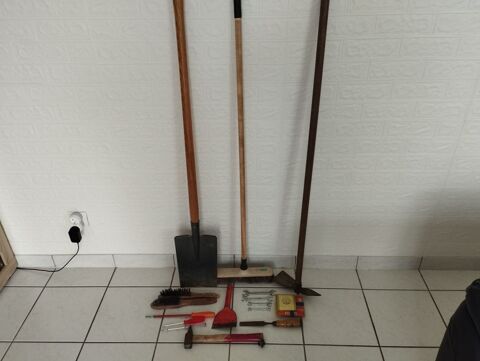 DIFFERENTS OUTILS Brie-Comte-Robert (77)