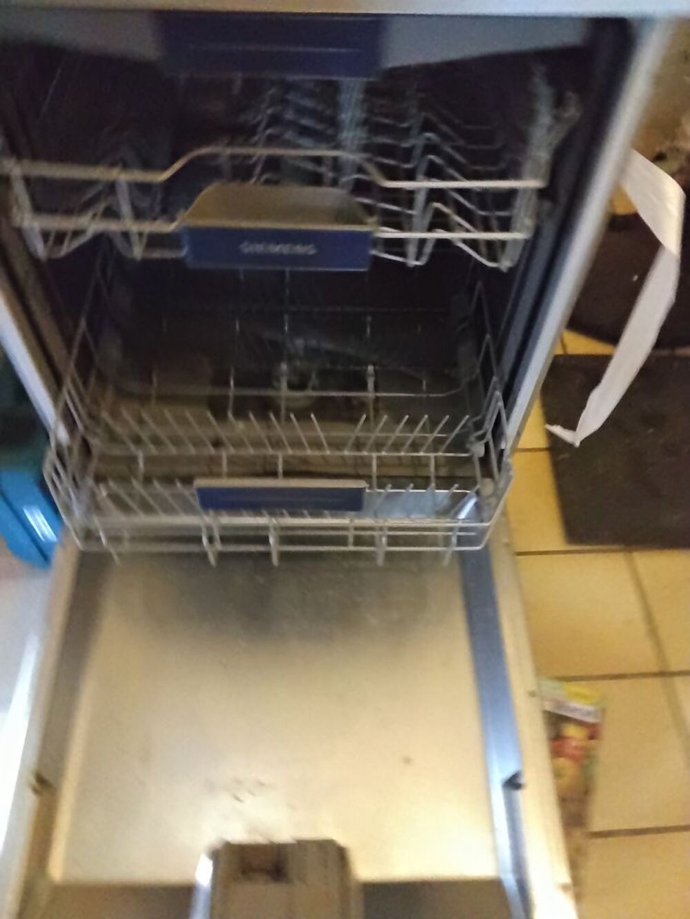 Lave vaisselle metal Siemens tres bon etat Electroménager