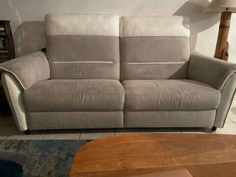 Ensemble de 2 canaps Chteau d'Ax 1700 Caen (14)