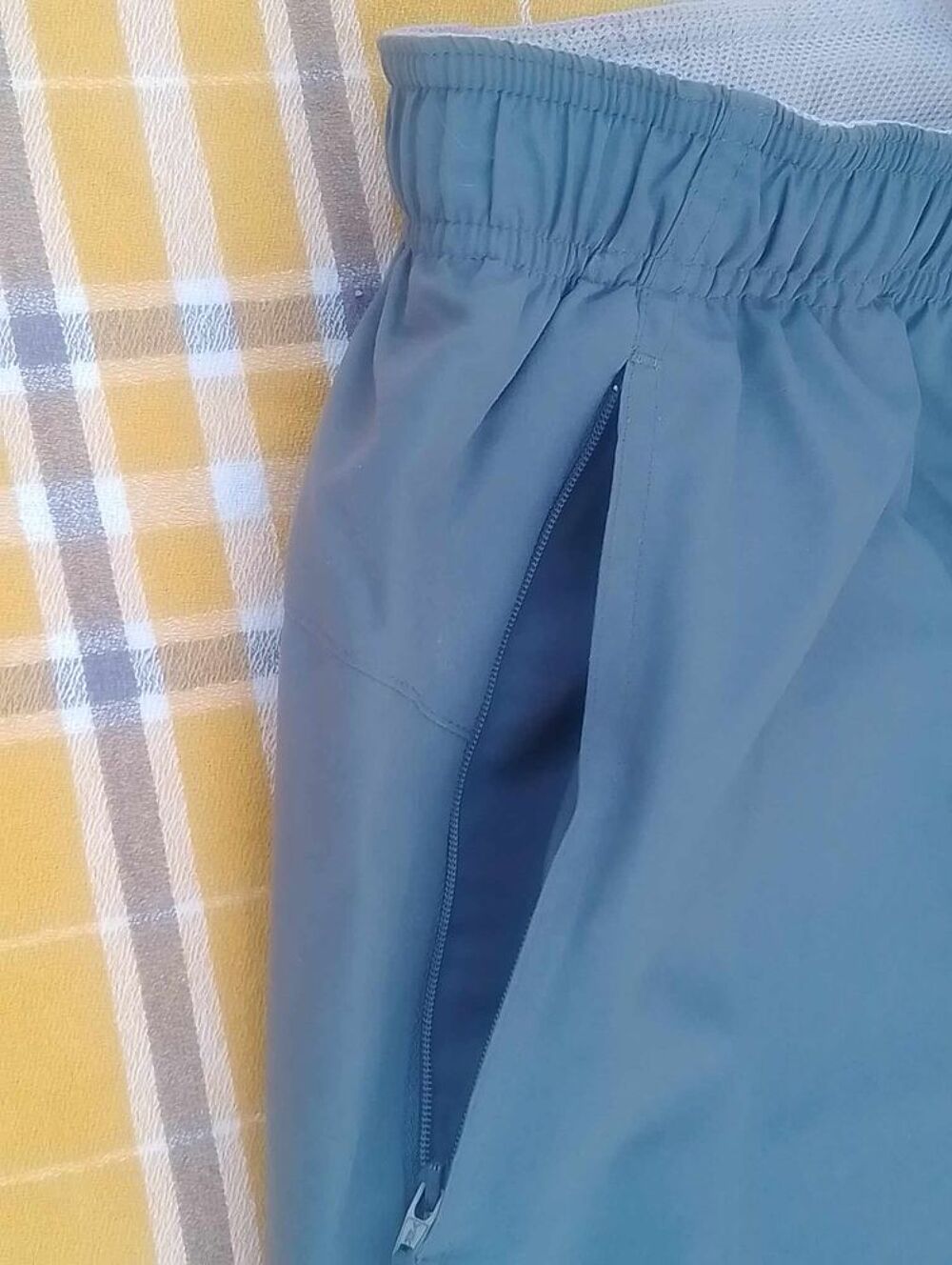 Pantalon D&eacute;tente en Taille M : Marque Domyos/Decathlon- Neuf Vêtements