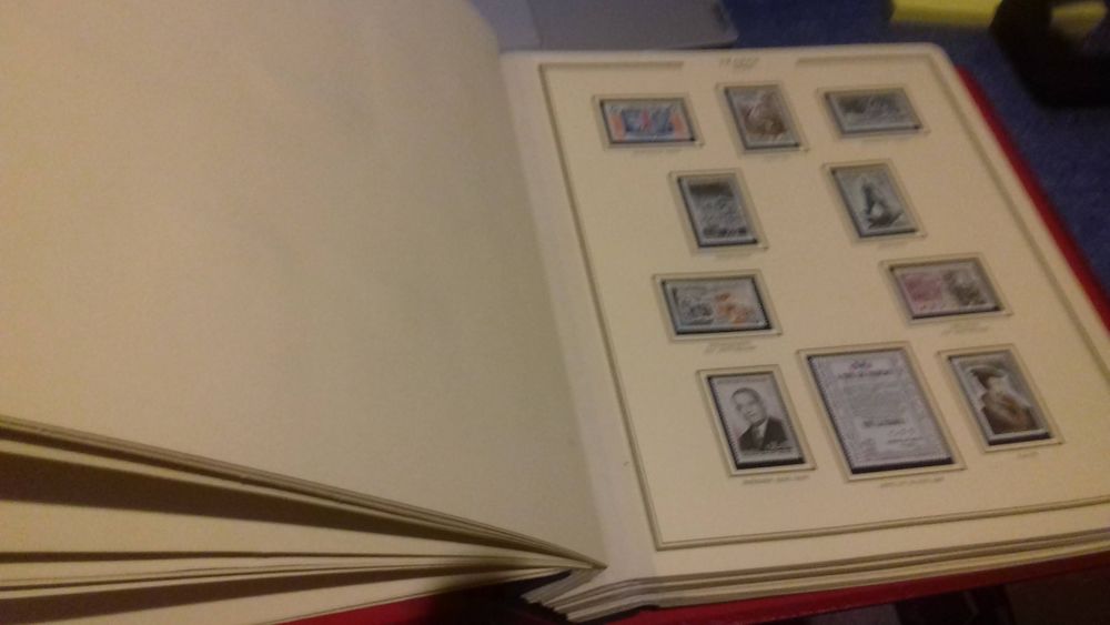  ALBUM CERES PRESIDENCE AVEC TIMBRES FRANCE NEUF 1961 1972
