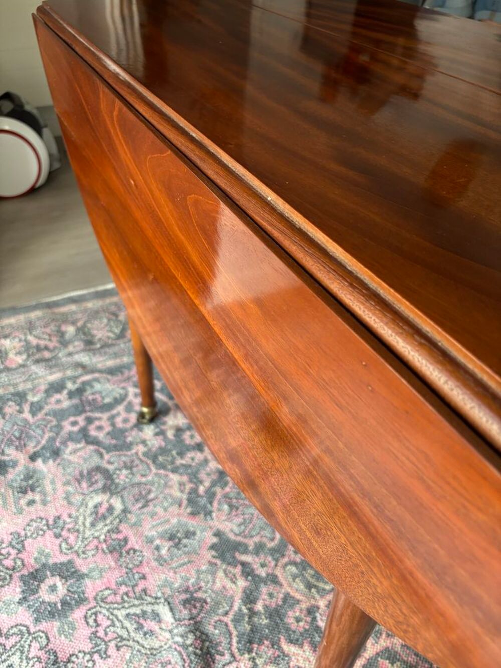 Table style Louis XVI Meubles
