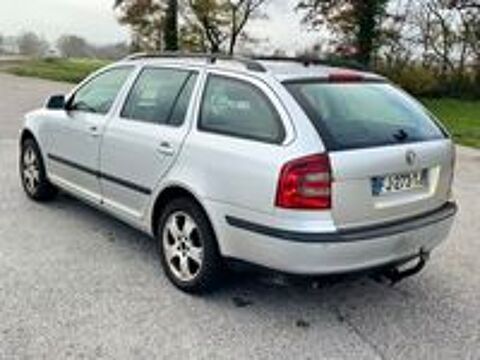 Octavia Combi 2.0 TDI 140 4x4 FAP Ambiente 2008 occasion 74100 Annemasse