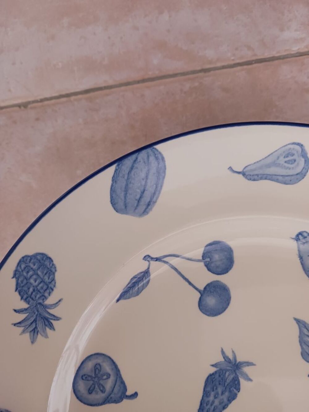 Lot de 10 assiettes Electroménager