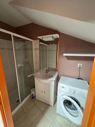  Appartement à louer 2 pièces 40 m²