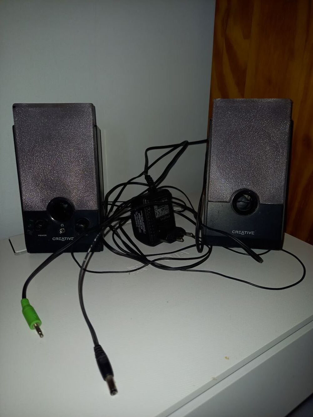 PC fixe avec accessoires Matériel informatique