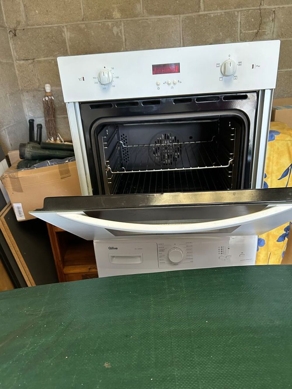 four encastrable Electroménager