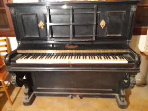 Piano droit cadre fonte BoR  PARIS Limoux (11)