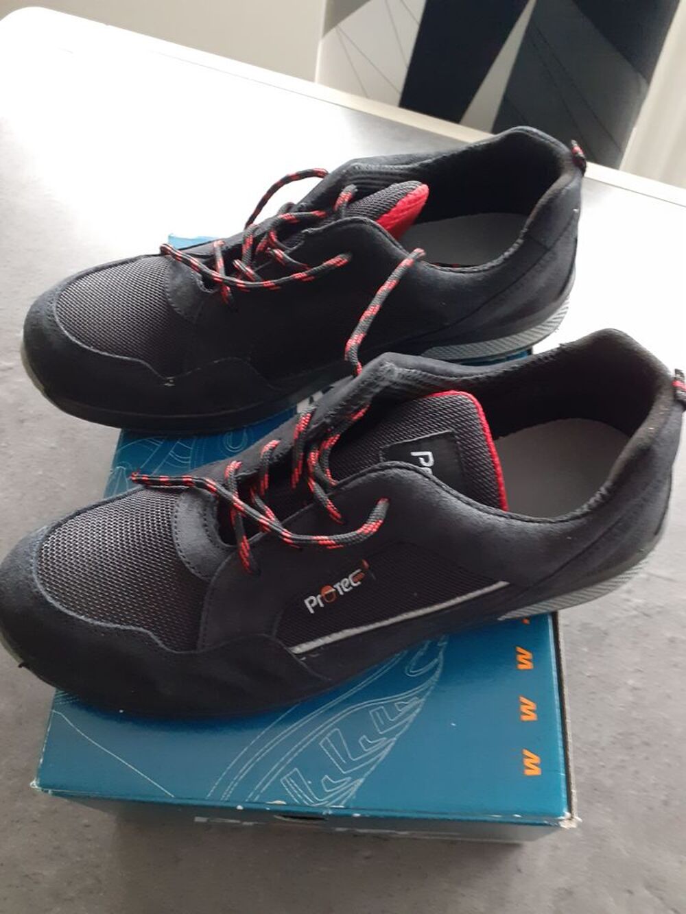Chaussures de s&eacute;curit&eacute; Chaussures