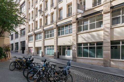 Espace de bureau priv&eacute; pour 3 personnes &agrave; Paris Republique 1699 75010 Paris