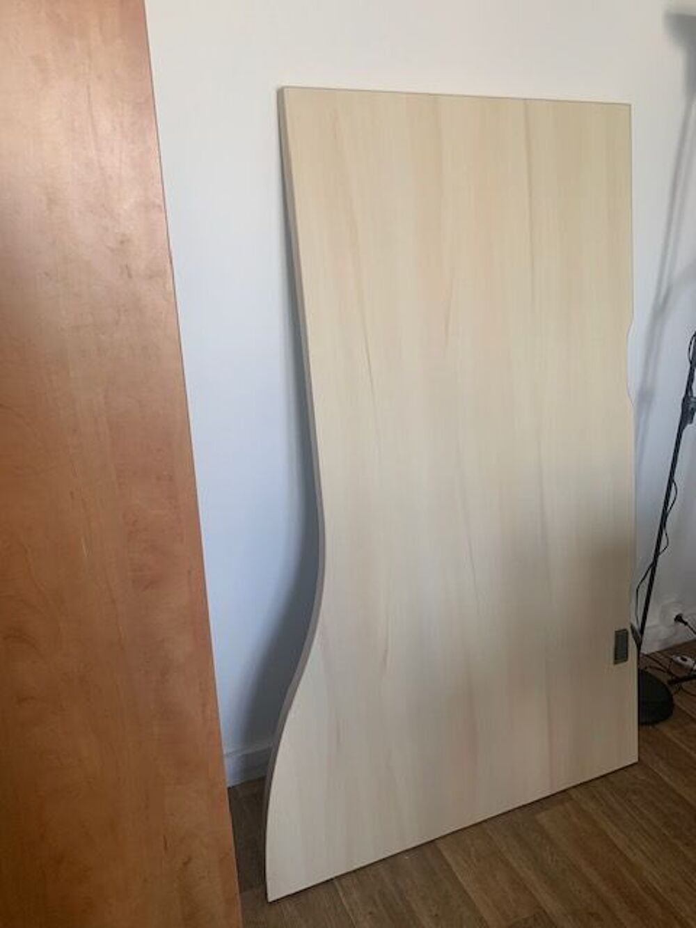 1 bureau moderne blanc &eacute;cru Meubles