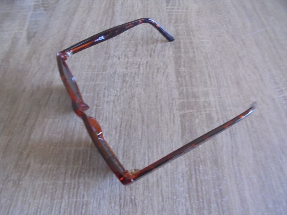 Lunettes solaires &eacute;cailles de tortue (27) Maroquinerie