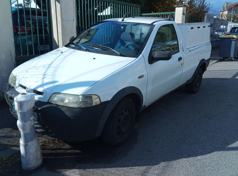 Fiat Strada STRADA 1.9 D 2007 occasion Saint-Cyr-l'&Eacute;cole 78210