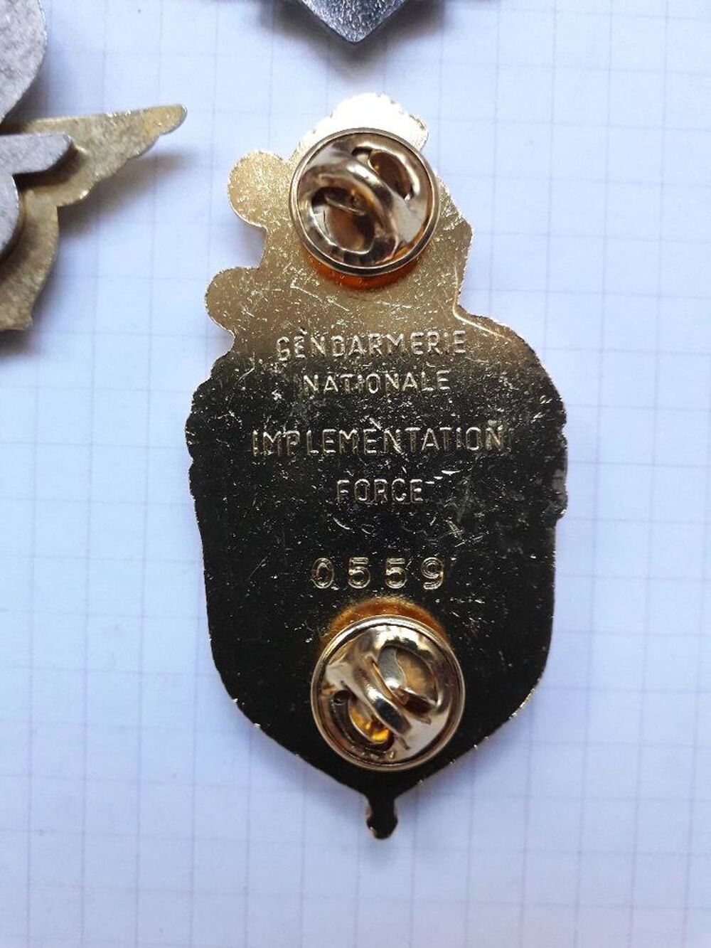 insigne gendarmerie opex - I F O R - monobloc - matricul&eacute;s - 