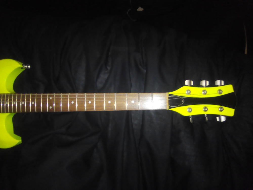 GUITARE TYPE SG ---VOX DESIGN LAG RACING 350� ENVOI POSSIB Instruments de musique