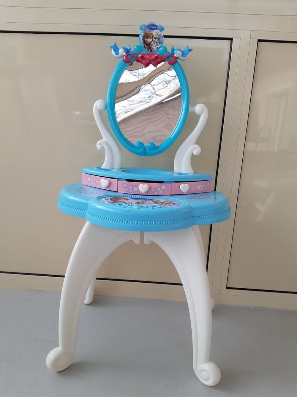 Coiffeuse FROZEN "La Reine des Neiges"
Jeux / jouets