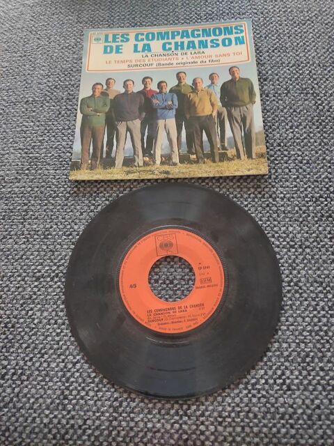 M (150) - Les compagnons de la chanson - La Chanson de Lara 2 Paris 13 (75)