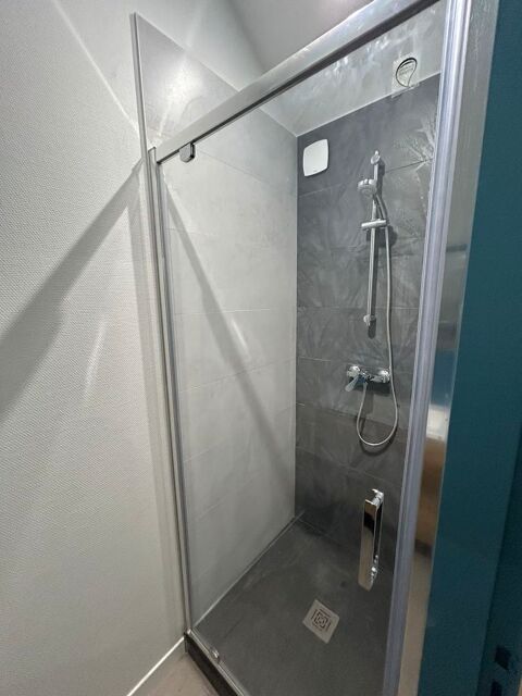  Appartement � louer 6 pi�ces 160 m�