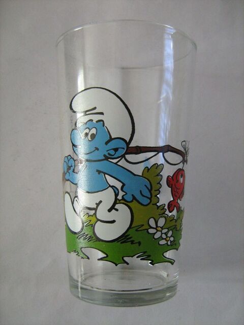VERRE A MOUTARDE PUBLICITAIRE DECORE BD SCHTROUMPF avec CANN 3 Brest (29)