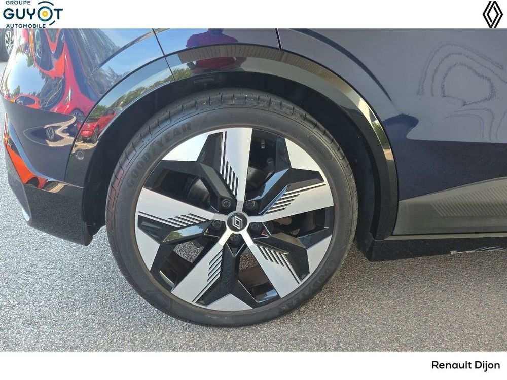 M&eacute;gane Megane E-Tech EV60 220 ch optimum charge Techno 2024 occasion 21000 Dijon