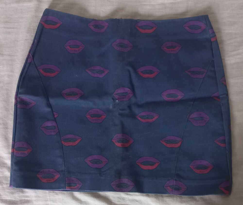 Jupe courte &agrave; motif Vêtements