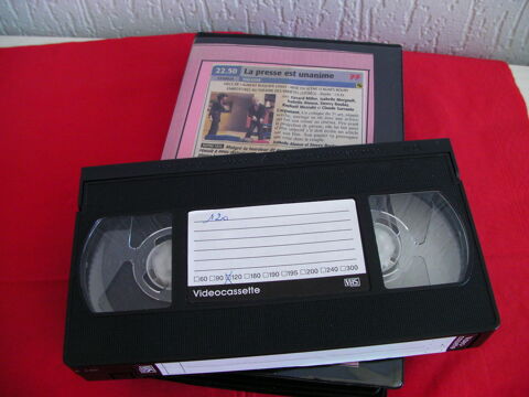 K7 VHS ou DVD LA PRESSE EST UNANIME Theâtre L.RUQUIER 3 Saint-Etienne (42)