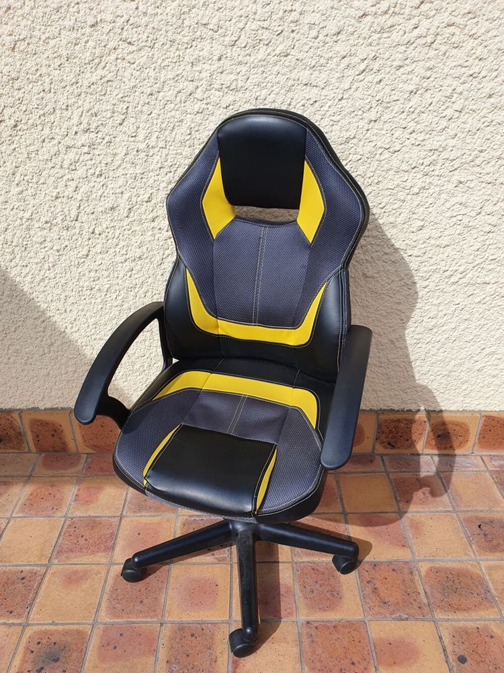 FAUTEUIL de BUREAU QUASI NEUF Meubles