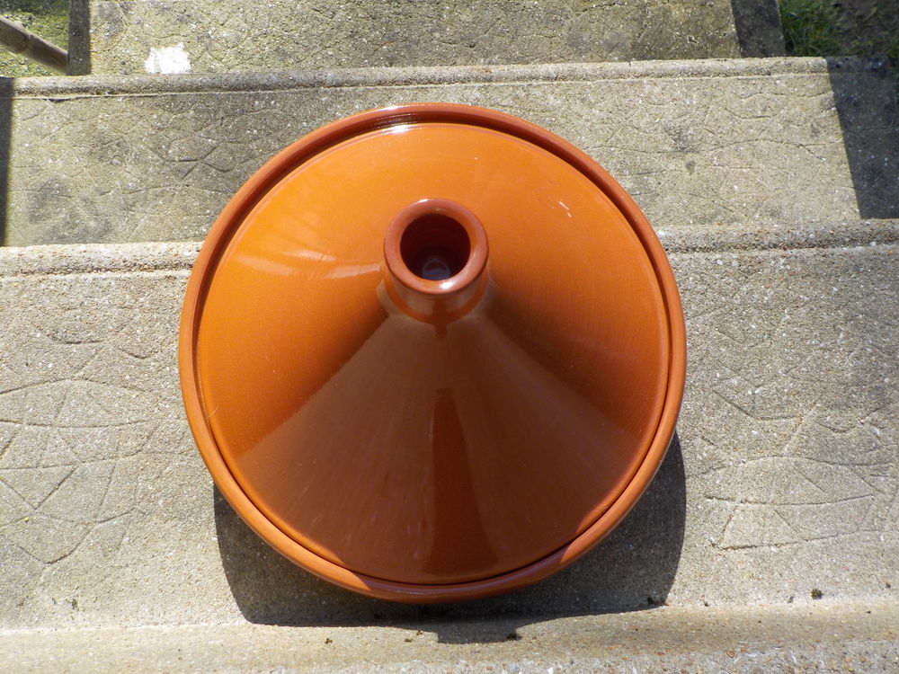 TAJINE ***neuve*** Electroménager
