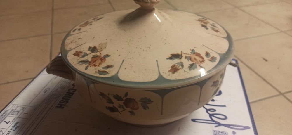 soupi&egrave;re de collection Décoration